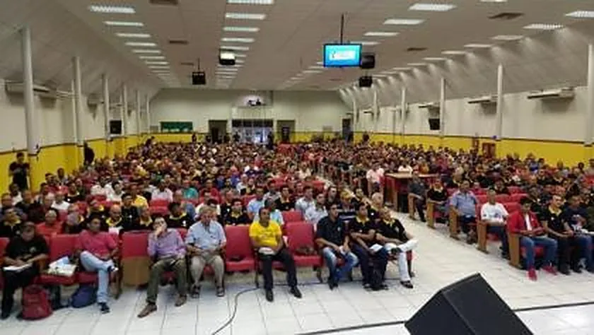 Auditório lotado durante ação do INPRÓS na Igreja da Graça